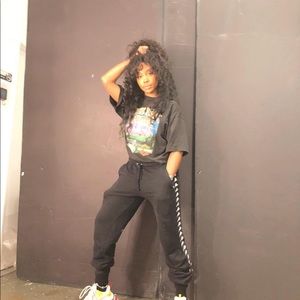 Meet your Posher, Kiana